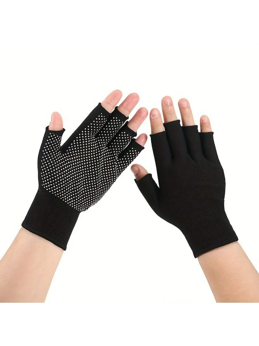 1 pair of sports breathable and anti slip half finger gloves suitable for yoga, ballet, and Pilates training