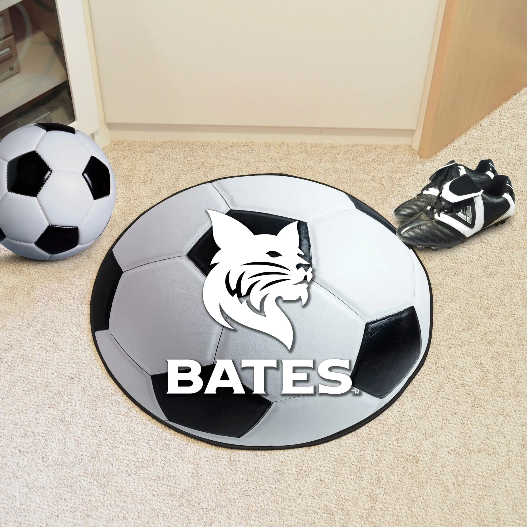 Bates College Bobcats Soccer Ball Rug - 27in. Diameter