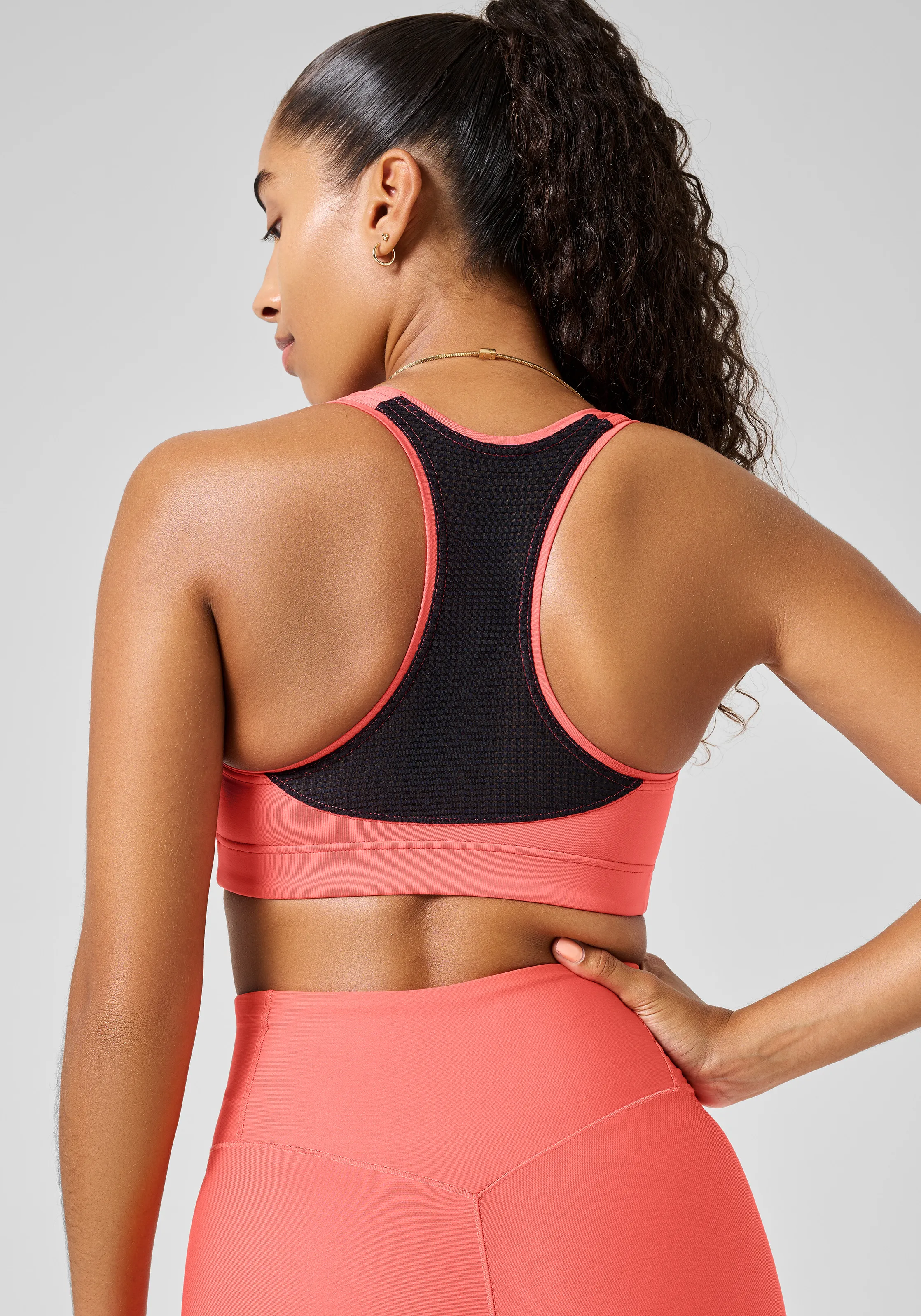 Casall Women&#x27;s Iconic Sports Bra Deep Coral | Buy Casall Women&#x27;s Iconic Sports Bra Deep Coral here | Outnorth