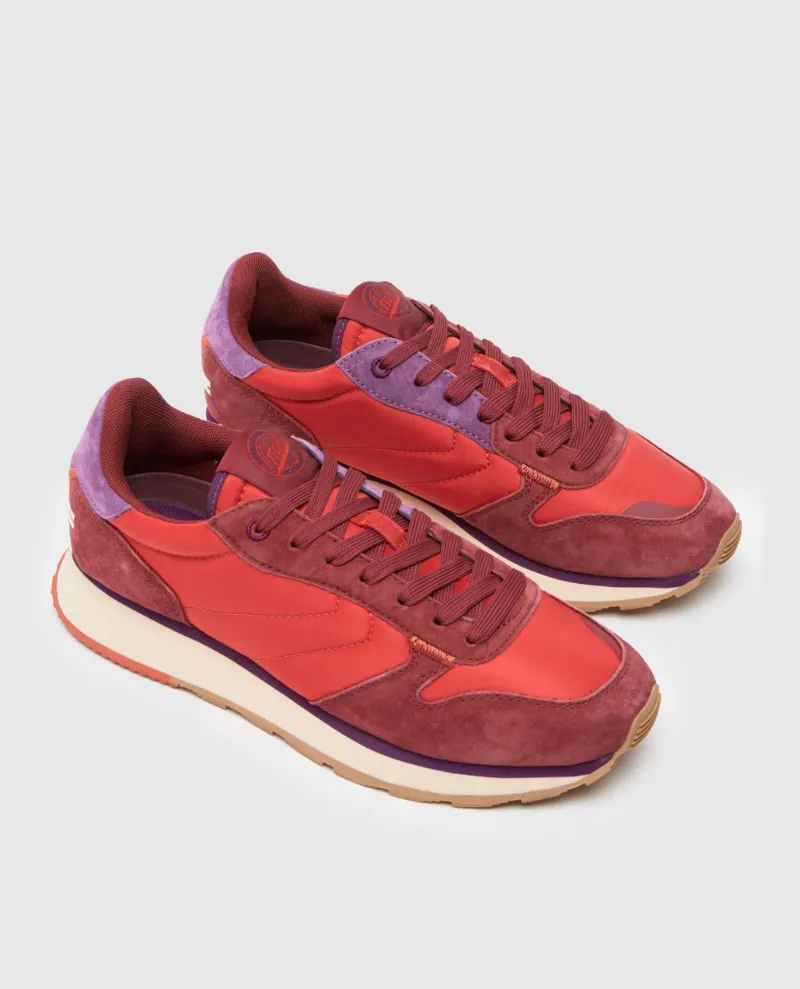 Hoff Naxos Red Track and Field Trainers