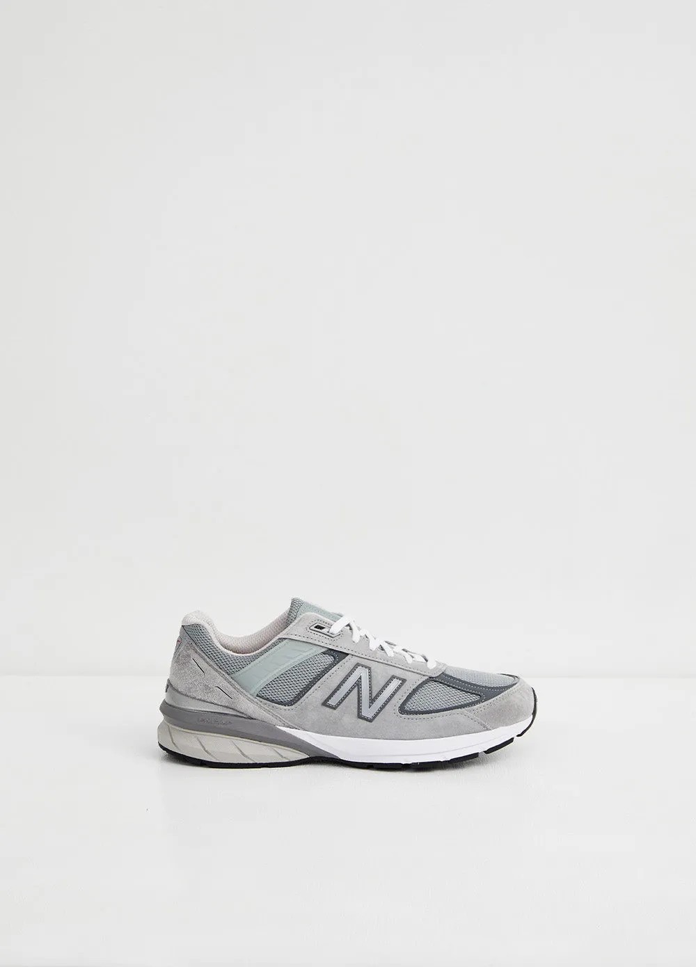 Mens 990v5 Sneakers