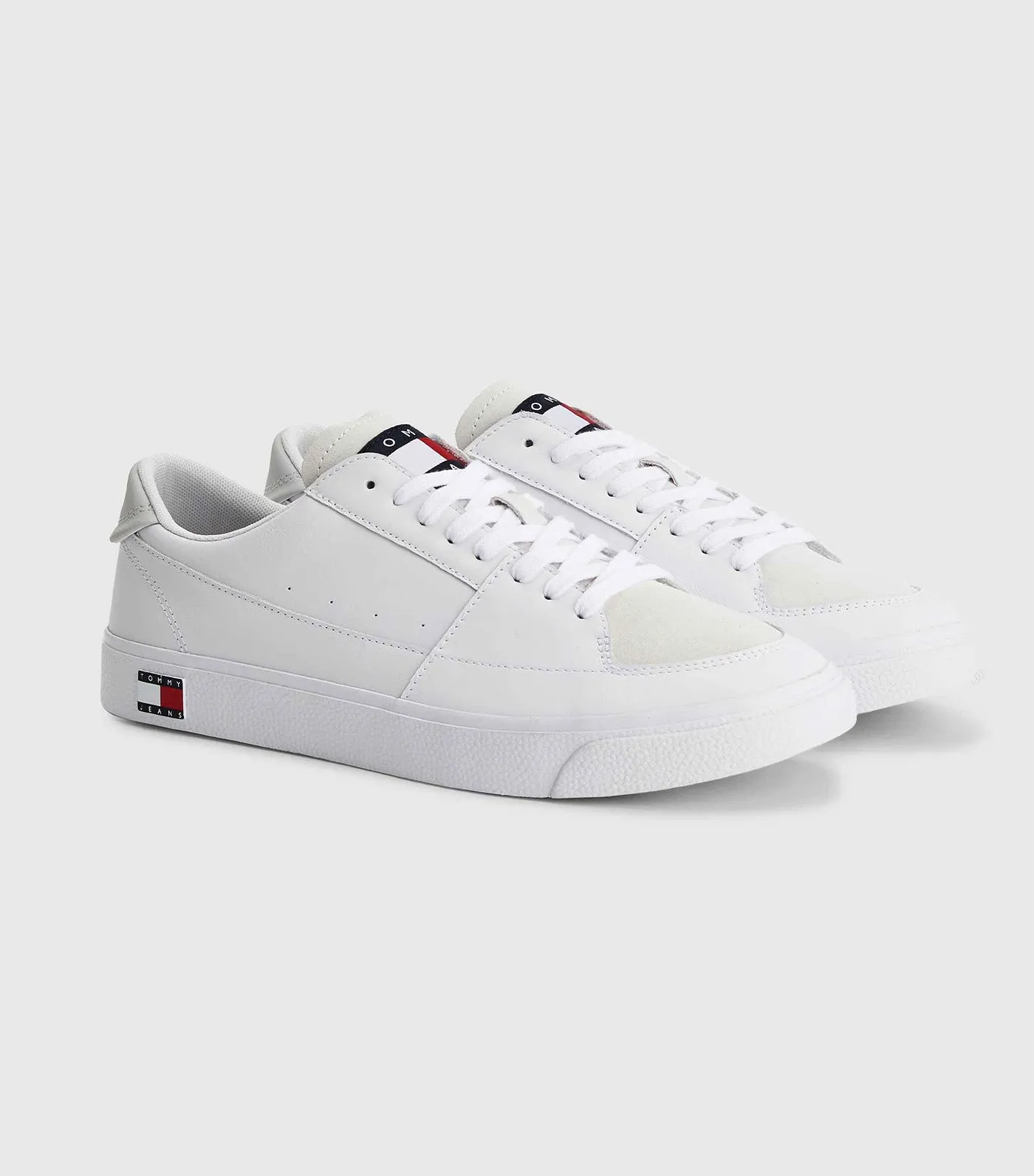 Men's Vulcanized Essential Badge Lace-Up Trainers White