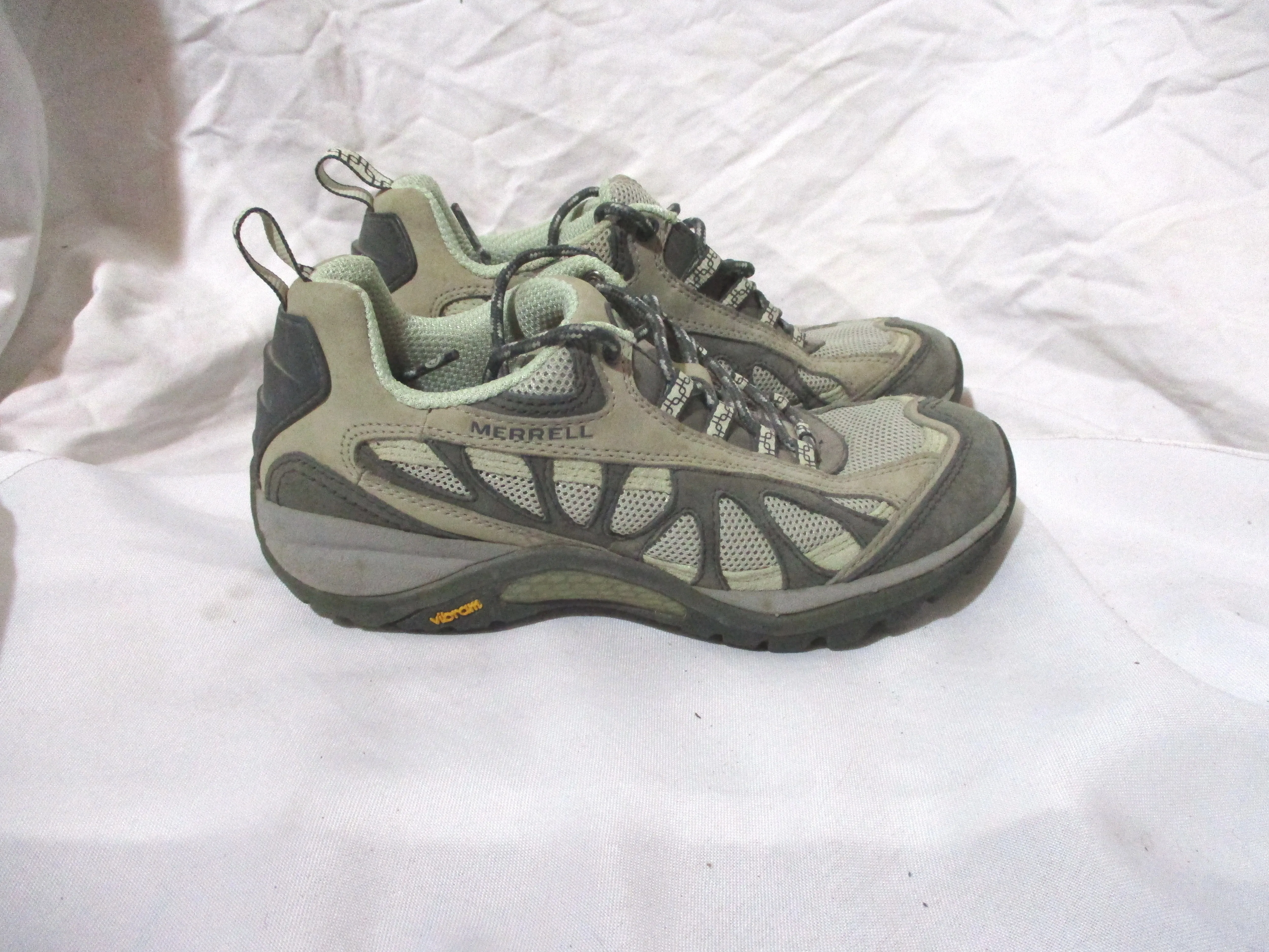 MERRELL SIREN VENTILATOR FIELD Hiking Running  Walking Shoe Trek 6.5 GREY MINT