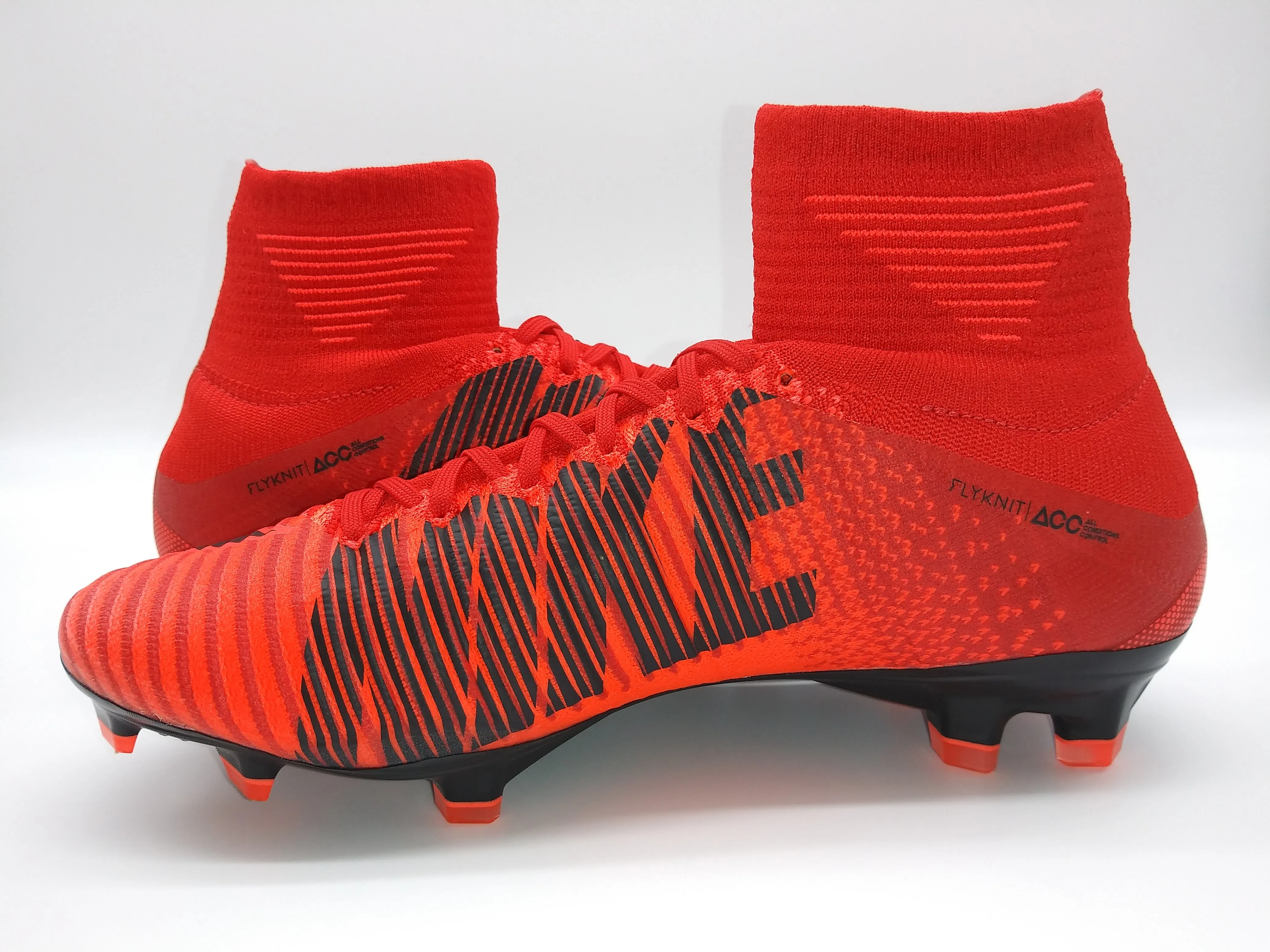 Nike Mercurial Superfly V DF FG Red