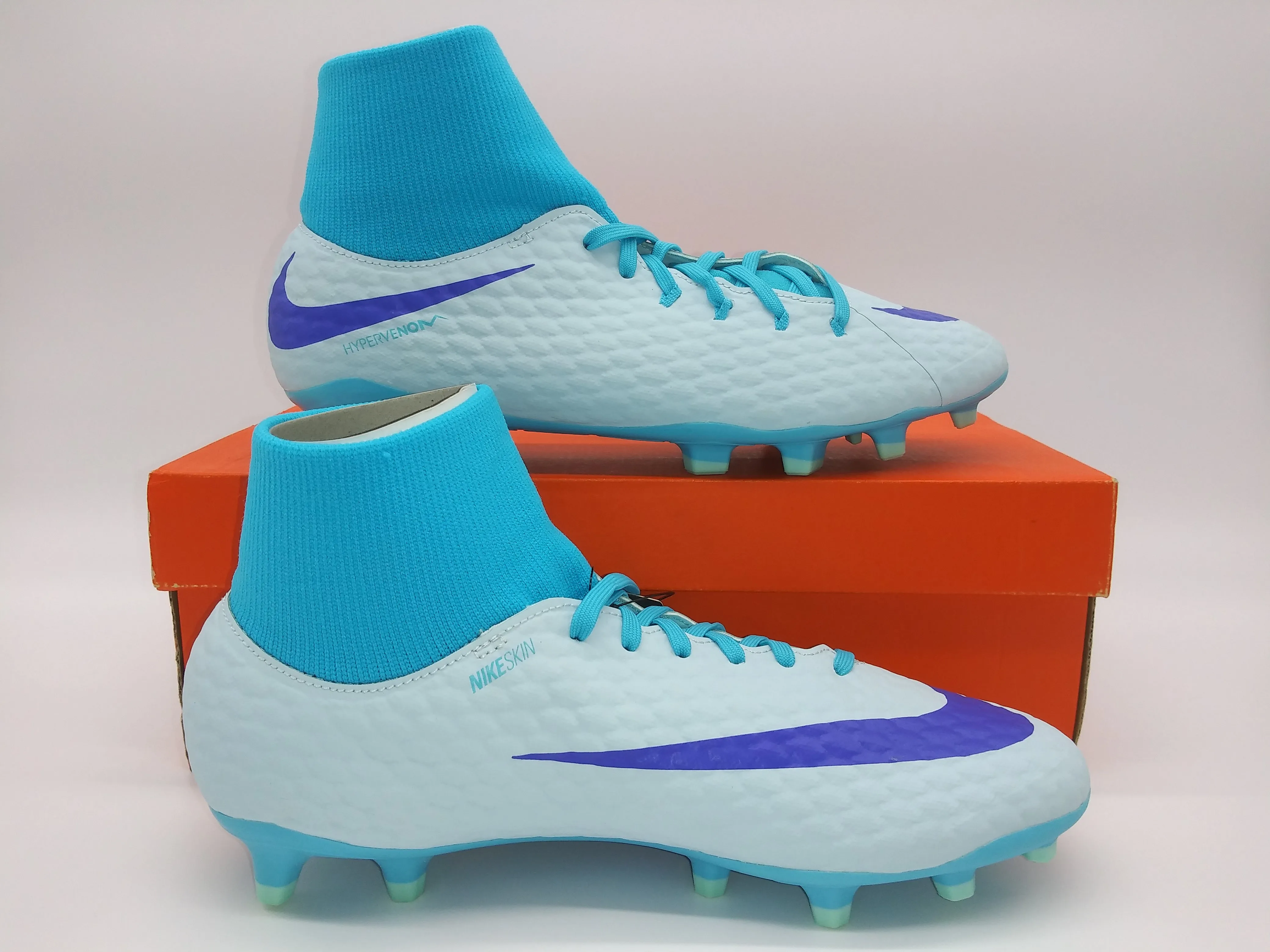 Nike Phantom 3 Academy DF FG White Blue