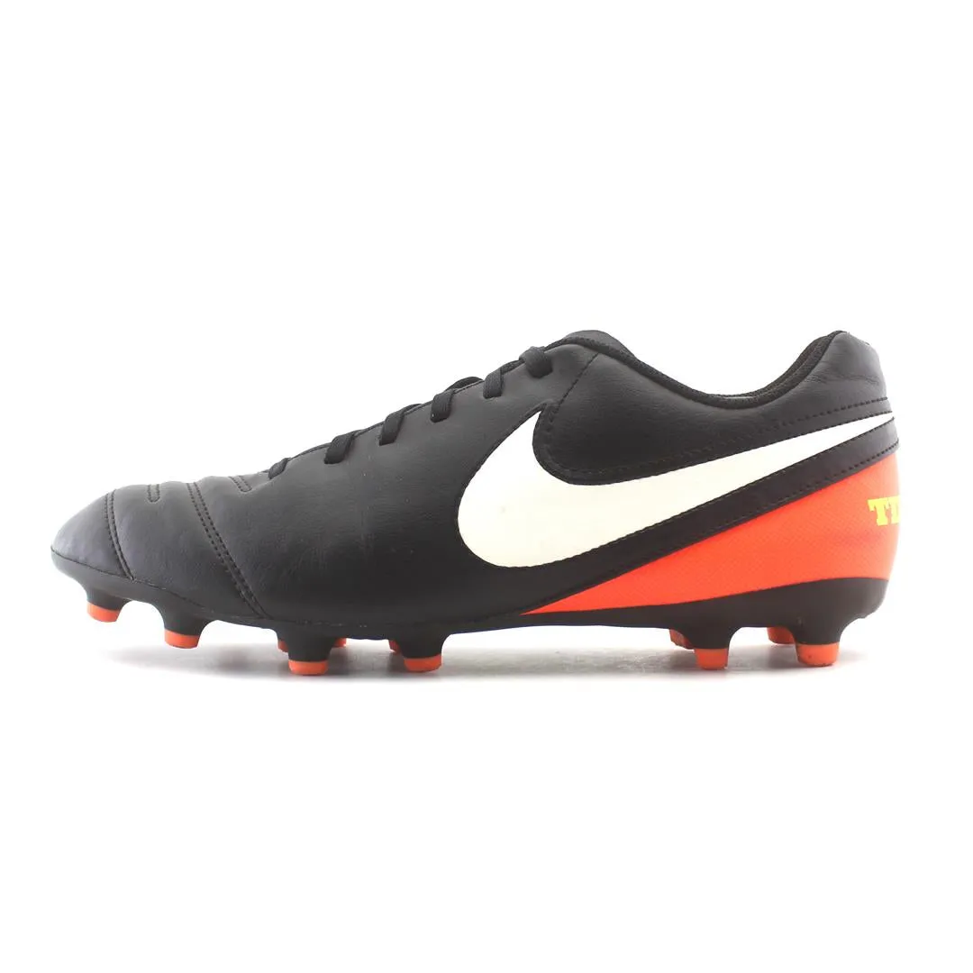 NIKE TIEMPO RIO III