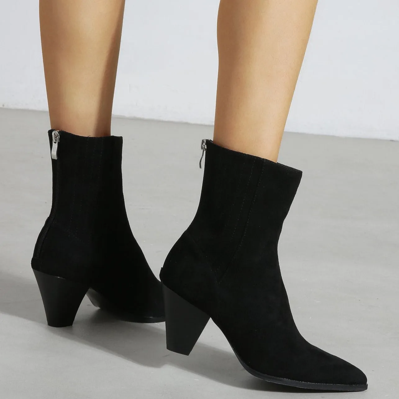 Pointed Toe Thick Heeled Short Boots