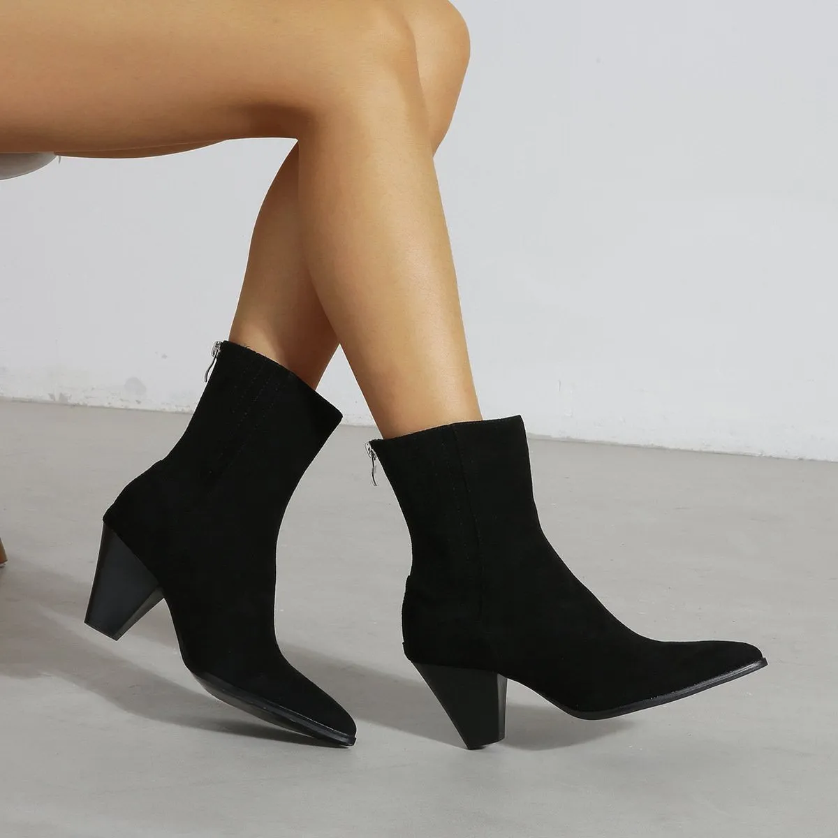 Pointed Toe Thick Heeled Short Boots