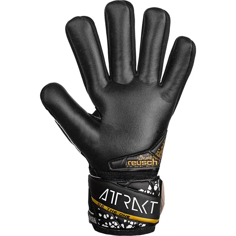 Reusch Attrakt Silver NC Finger Support Junior Goal Keeping Glove