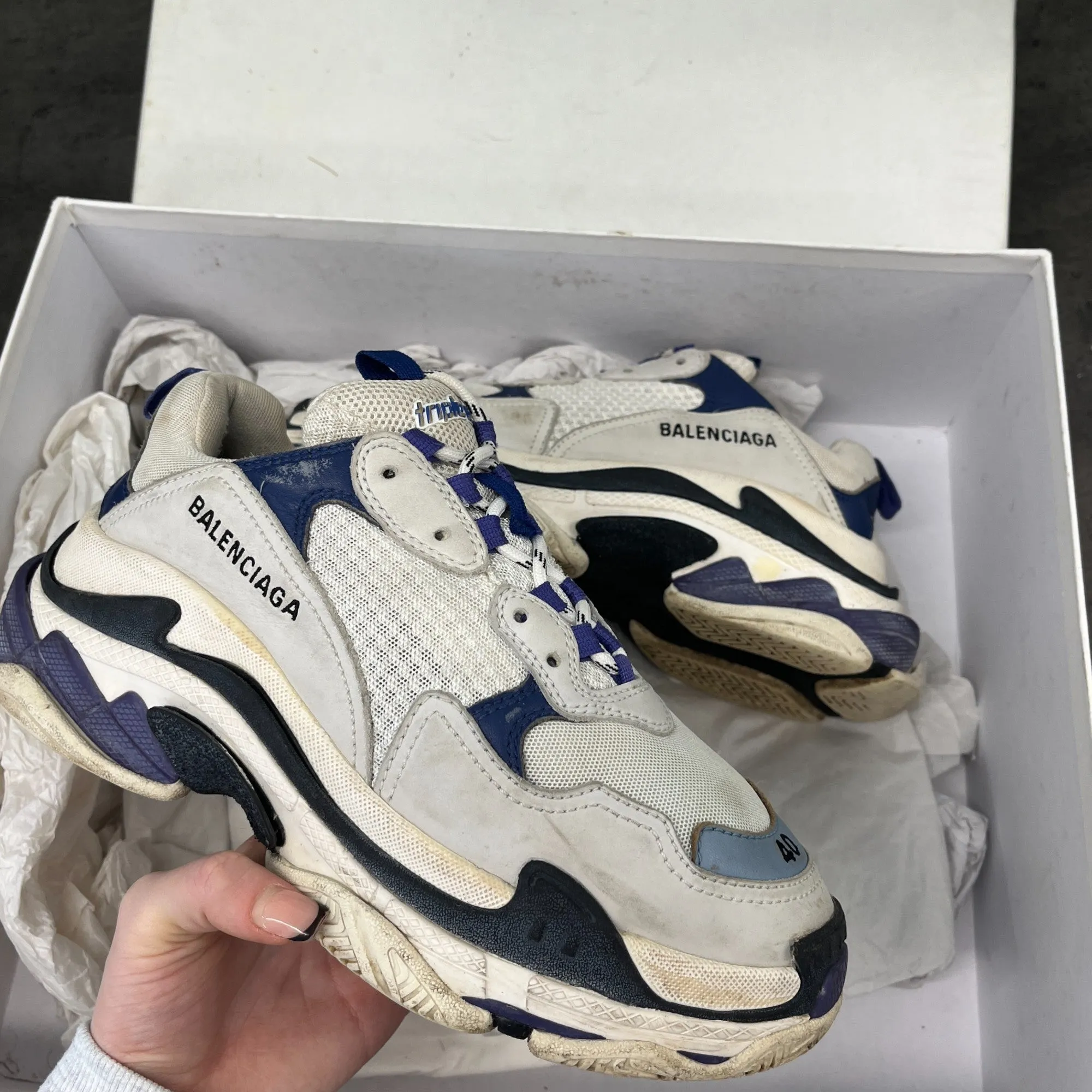 Women's Triple S Low Trainers Grey Size EU 40 / UK 7